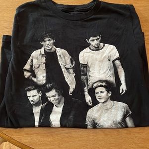 One Direction t-shirt